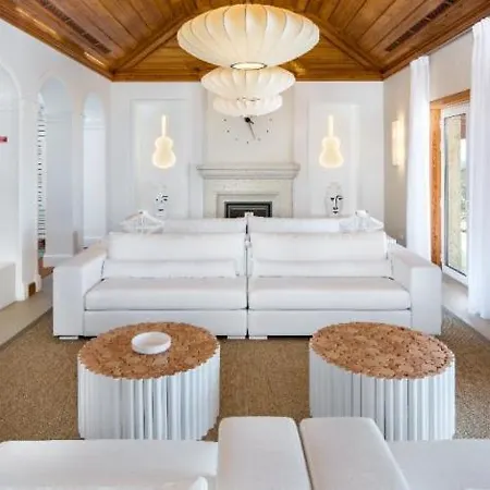 Sleeps 14 Pool Air Con Wifi Willa *